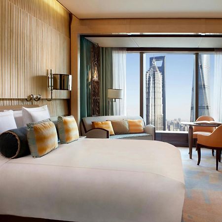 The Ritz-Carlton Shanghai, Pudong Exterior foto