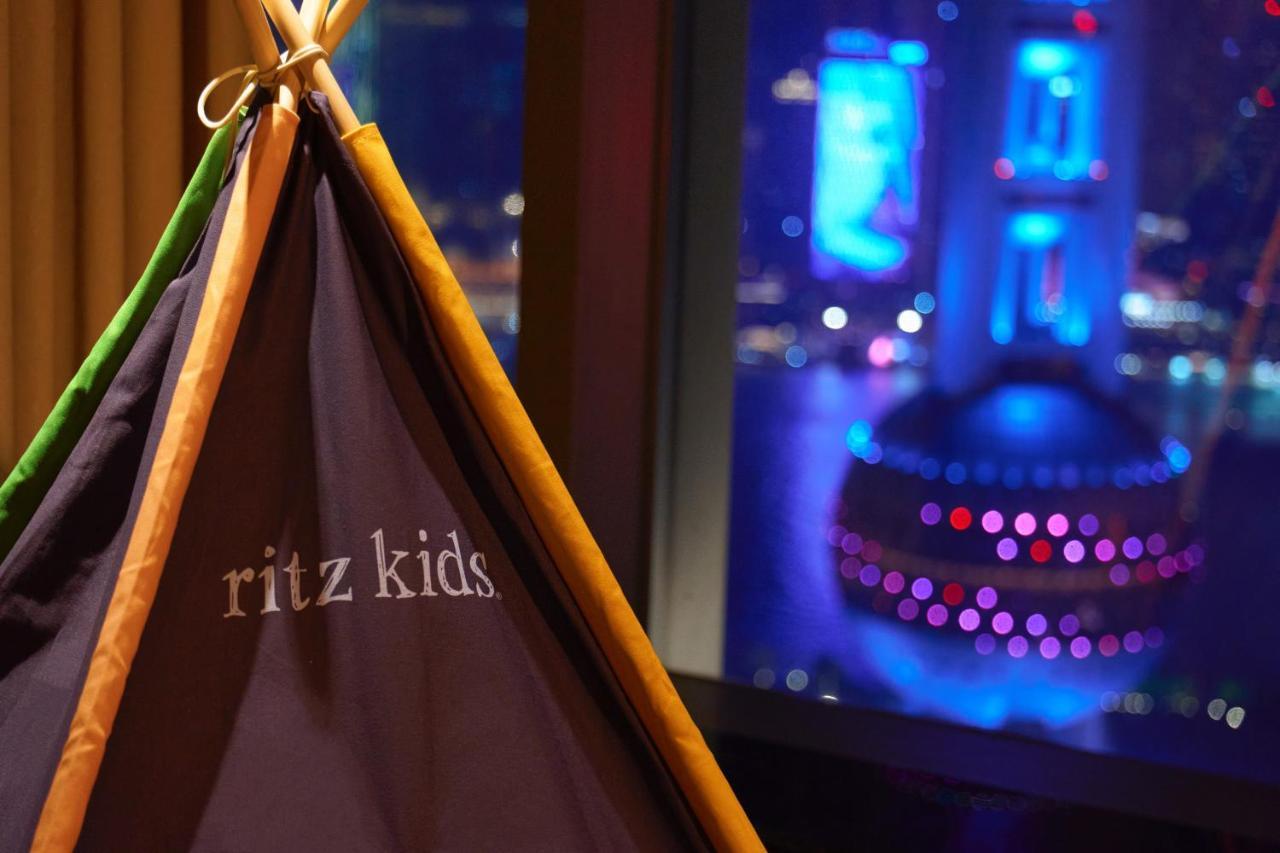 The Ritz-Carlton Shanghai, Pudong Exterior foto